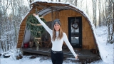 Single Mother Builds Scandinavian Inspired Tiny House To Escape