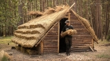 Building a Medieval House | 10 Day Bushcraft Shelter Build