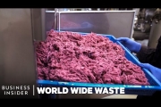 How Recycling Machines Make New Clothes From Used Apparel
