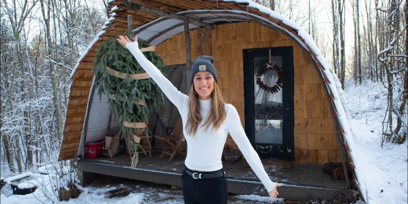 Single Mother Builds Scandinavian Inspired Tiny House To Escape