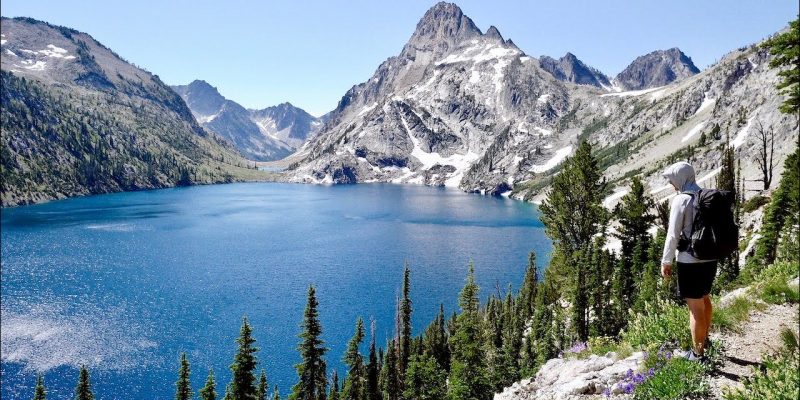 Hiking 70 Miles Alone on the Sawtooth Loop Trail in Idaho